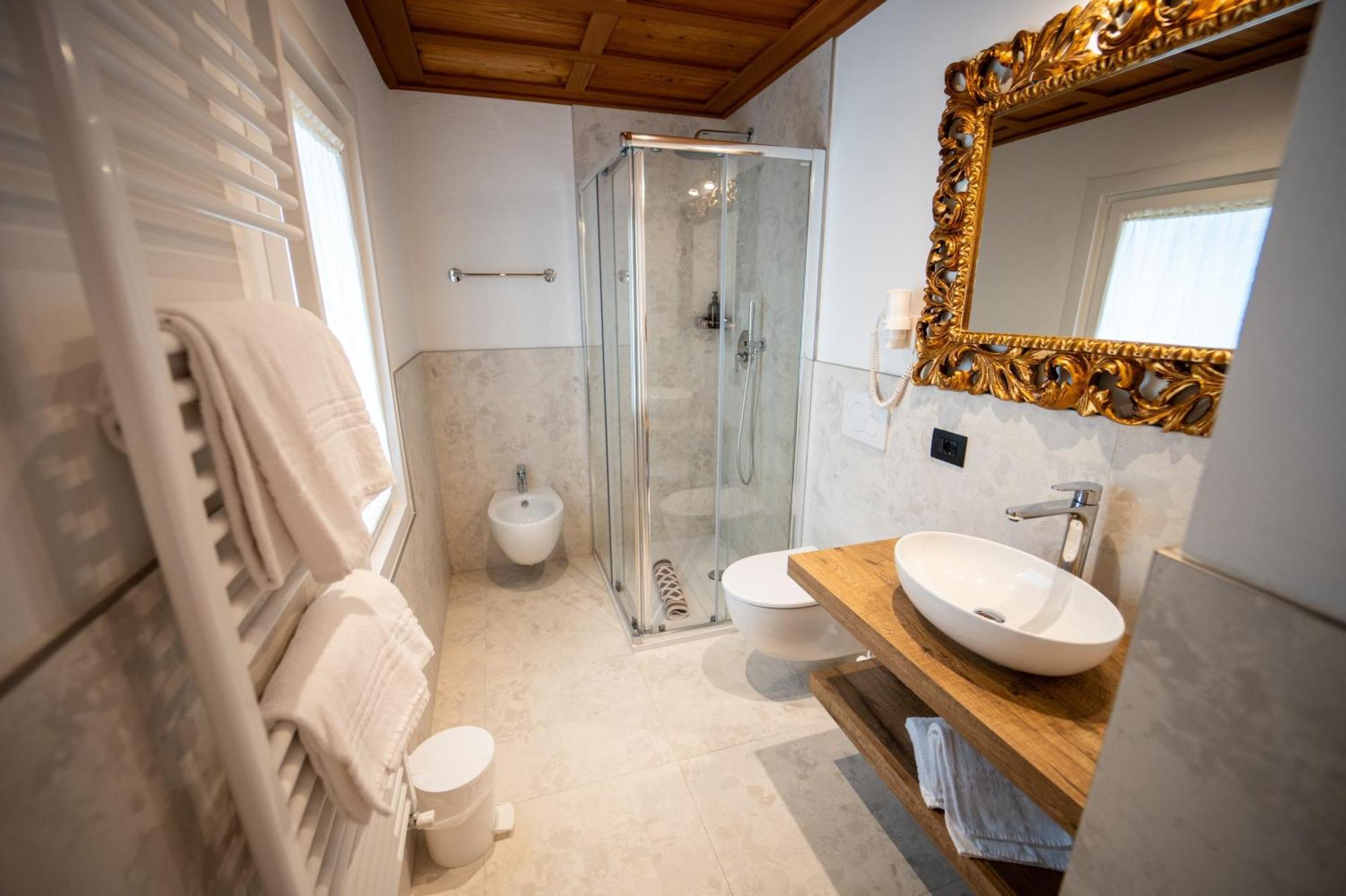B&B Bucaneve Vigo di Fassa Eksteriør billede