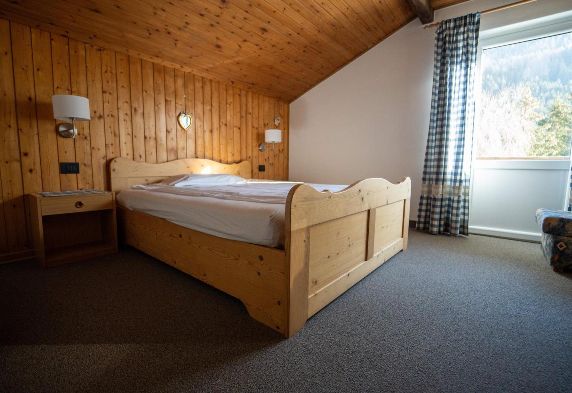 B&B Bucaneve Vigo di Fassa Eksteriør billede